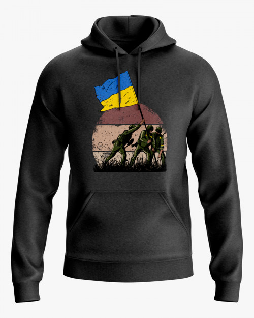 Худі жіночий з принтом ЗСУ встановлюють флаг України Худі жіночий з принтом ЗСУ встановлюють флаг України